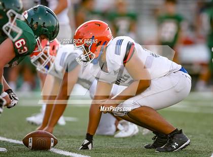 Thumbnail 2 in The Woodlands (green) vs Grand Oaks (blue) photogallery.
