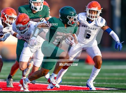 Thumbnail 2 in The Woodlands (green) vs Grand Oaks (blue) photogallery.