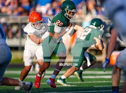 Thumbnail 2 in The Woodlands (green) vs Grand Oaks (blue) photogallery.