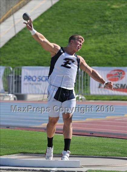 Thumbnail 3 in CIF State Championships (Boys Shot Put) photogallery.