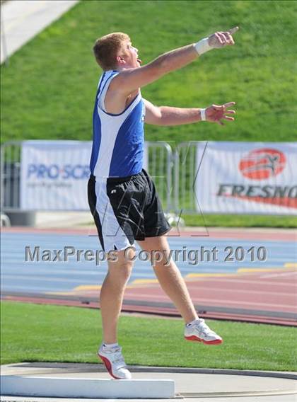 Thumbnail 3 in CIF State Championships (Boys Shot Put) photogallery.