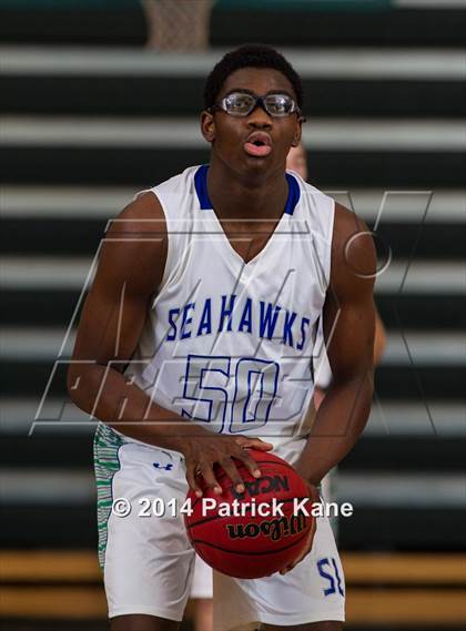 Thumbnail 3 in South Lakes vs. National Christian Academy (George Long Holiday Hoops Tournament) photogallery.