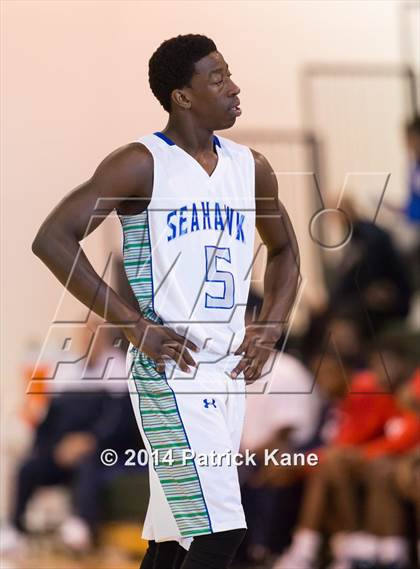 Thumbnail 1 in South Lakes vs. National Christian Academy (George Long Holiday Hoops Tournament) photogallery.