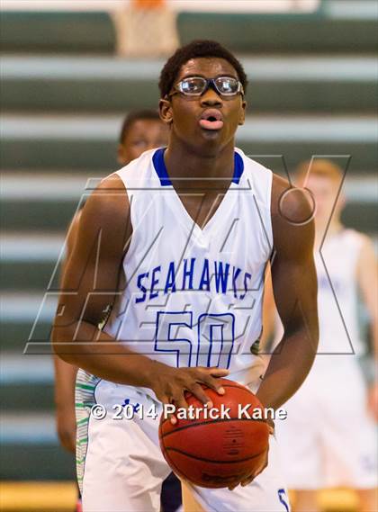 Thumbnail 3 in South Lakes vs. National Christian Academy (George Long Holiday Hoops Tournament) photogallery.