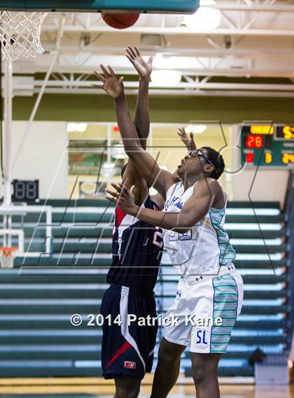 Thumbnail 3 in South Lakes vs. National Christian Academy (George Long Holiday Hoops Tournament) photogallery.