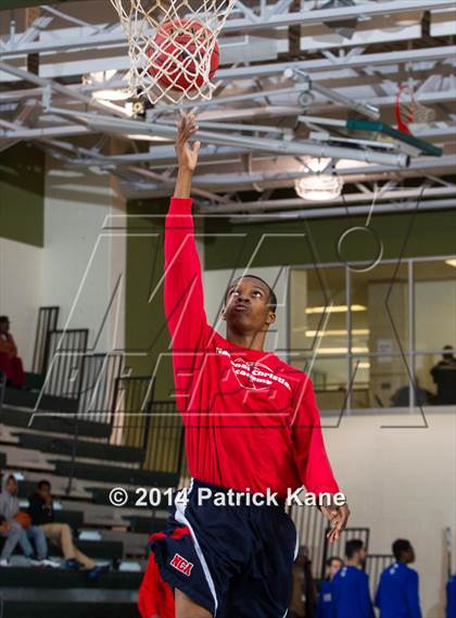 Thumbnail 2 in South Lakes vs. National Christian Academy (George Long Holiday Hoops Tournament) photogallery.