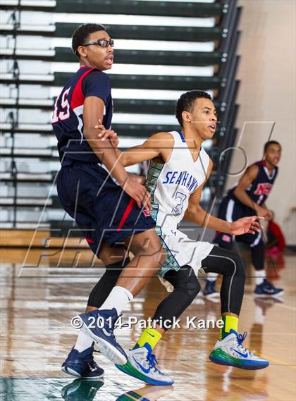 Thumbnail 1 in South Lakes vs. National Christian Academy (George Long Holiday Hoops Tournament) photogallery.