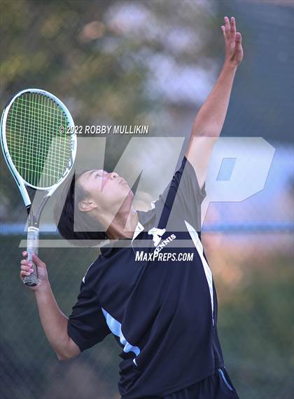 Thumbnail 2 in Kennedy Catholic @ Kentwood photogallery.