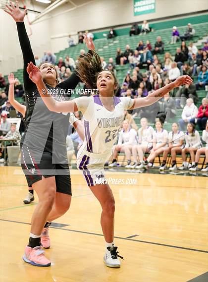 Thumbnail 3 in Eastlake vs. Lake Stevens photogallery.
