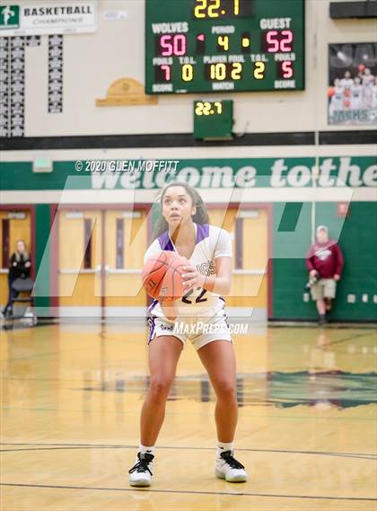 Thumbnail 2 in Eastlake vs. Lake Stevens photogallery.