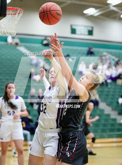 Thumbnail 1 in Eastlake vs. Lake Stevens photogallery.