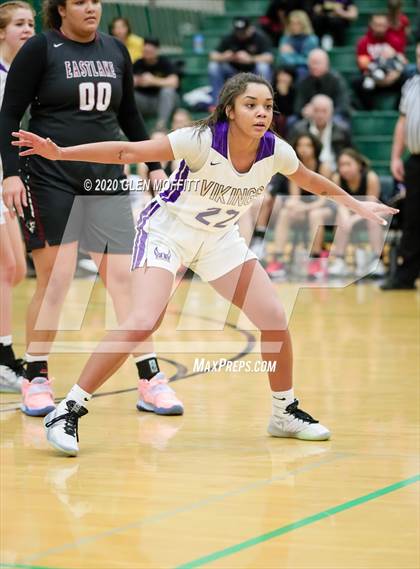 Thumbnail 1 in Eastlake vs. Lake Stevens photogallery.