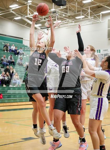 Thumbnail 3 in Eastlake vs. Lake Stevens photogallery.