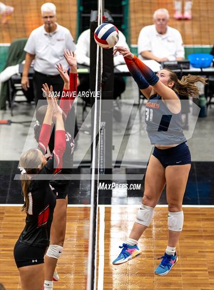 Thumbnail 3 in Brighton vs. Spanish Fork (UHSAA 5A Second Round) photogallery.