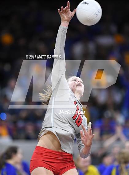 Thumbnail 1 in Chatfield vs. Denver East (CHSAA 5A Pool 2 Playoff) photogallery.