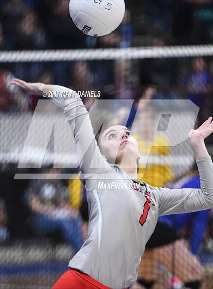 Thumbnail 2 in Chatfield vs. Denver East (CHSAA 5A Pool 2 Playoff) photogallery.