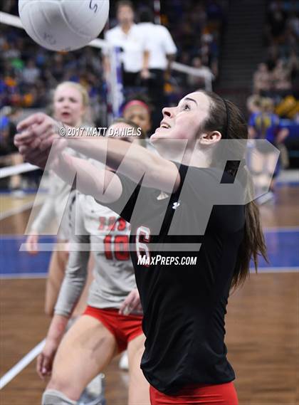 Thumbnail 2 in Chatfield vs. Denver East (CHSAA 5A Pool 2 Playoff) photogallery.