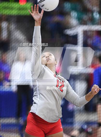 Thumbnail 1 in Chatfield vs. Denver East (CHSAA 5A Pool 2 Playoff) photogallery.