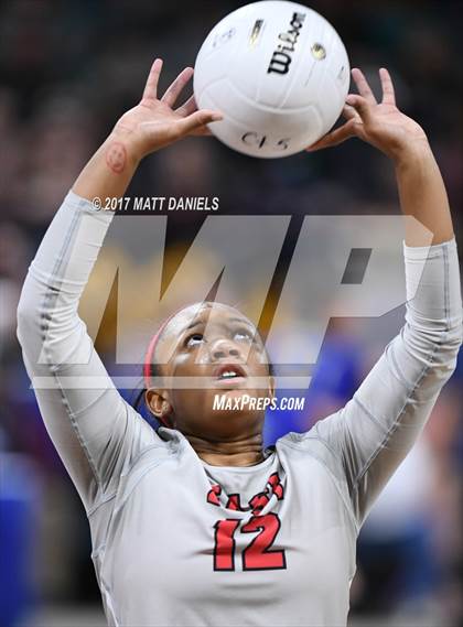 Thumbnail 1 in Chatfield vs. Denver East (CHSAA 5A Pool 2 Playoff) photogallery.