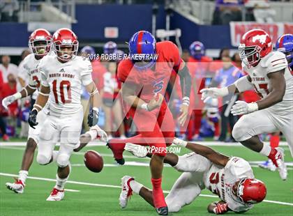 Thumbnail 3 in Duncanville vs. North Shore (UIL 6A Division 1 Championship) photogallery.