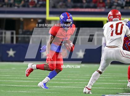 Thumbnail 2 in Duncanville vs. North Shore (UIL 6A Division 1 Championship) photogallery.