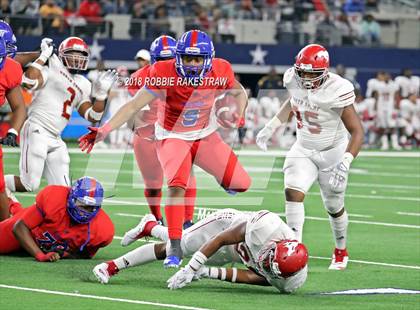 Thumbnail 2 in Duncanville vs. North Shore (UIL 6A Division 1 Championship) photogallery.