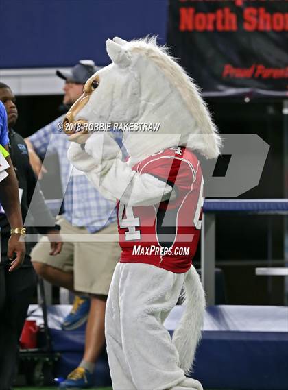 Thumbnail 1 in Duncanville vs. North Shore (UIL 6A Division 1 Championship) photogallery.