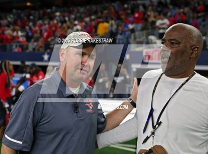 Thumbnail 1 in Duncanville vs. North Shore (UIL 6A Division 1 Championship) photogallery.