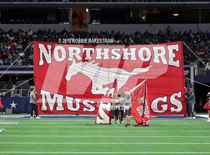 Thumbnail 3 in Duncanville vs. North Shore (UIL 6A Division 1 Championship) photogallery.