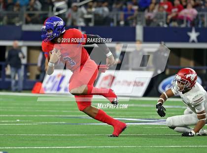 Thumbnail 3 in Duncanville vs. North Shore (UIL 6A Division 1 Championship) photogallery.