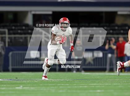 Thumbnail 2 in Duncanville vs. North Shore (UIL 6A Division 1 Championship) photogallery.