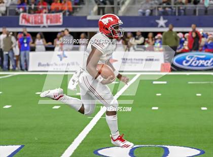 Thumbnail 3 in Duncanville vs. North Shore (UIL 6A Division 1 Championship) photogallery.