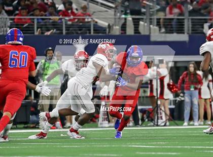 Thumbnail 3 in Duncanville vs. North Shore (UIL 6A Division 1 Championship) photogallery.