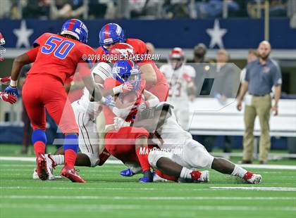 Thumbnail 2 in Duncanville vs. North Shore (UIL 6A Division 1 Championship) photogallery.