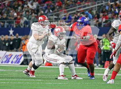 Thumbnail 1 in Duncanville vs. North Shore (UIL 6A Division 1 Championship) photogallery.