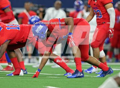 Thumbnail 1 in Duncanville vs. North Shore (UIL 6A Division 1 Championship) photogallery.