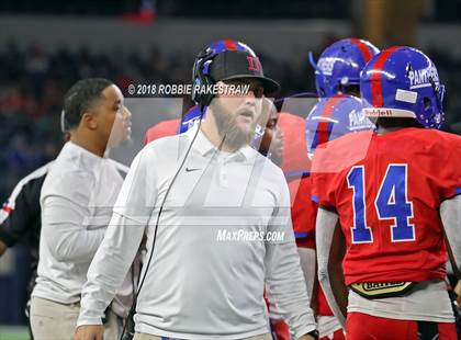 Thumbnail 1 in Duncanville vs. North Shore (UIL 6A Division 1 Championship) photogallery.