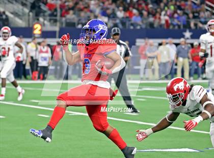 Thumbnail 2 in Duncanville vs. North Shore (UIL 6A Division 1 Championship) photogallery.