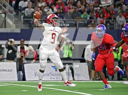 Thumbnail 1 in Duncanville vs. North Shore (UIL 6A Division 1 Championship) photogallery.