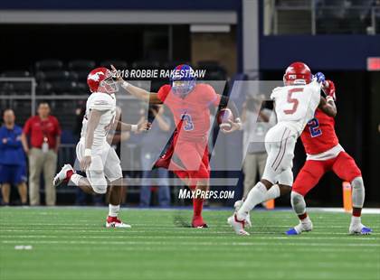 Thumbnail 1 in Duncanville vs. North Shore (UIL 6A Division 1 Championship) photogallery.