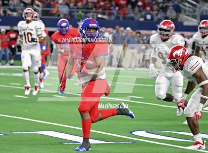 Thumbnail 1 in Duncanville vs. North Shore (UIL 6A Division 1 Championship) photogallery.