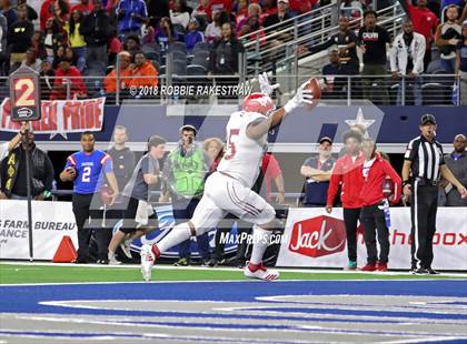 Thumbnail 1 in Duncanville vs. North Shore (UIL 6A Division 1 Championship) photogallery.