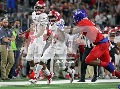 Thumbnail 2 in Duncanville vs. North Shore (UIL 6A Division 1 Championship) photogallery.