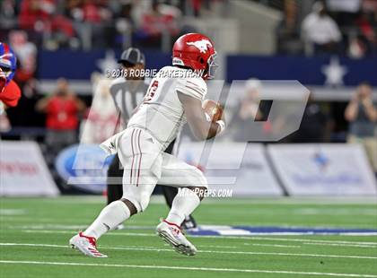 Thumbnail 3 in Duncanville vs. North Shore (UIL 6A Division 1 Championship) photogallery.