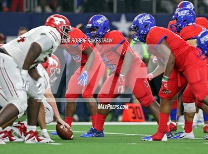 Thumbnail 3 in Duncanville vs. North Shore (UIL 6A Division 1 Championship) photogallery.