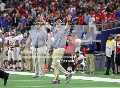 Thumbnail 2 in Duncanville vs. North Shore (UIL 6A Division 1 Championship) photogallery.