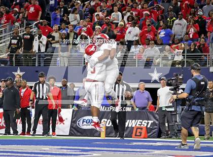 Thumbnail 3 in Duncanville vs. North Shore (UIL 6A Division 1 Championship) photogallery.