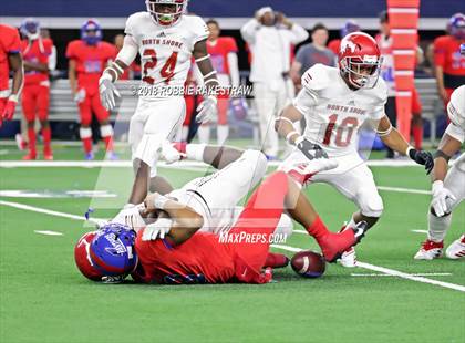 Thumbnail 2 in Duncanville vs. North Shore (UIL 6A Division 1 Championship) photogallery.