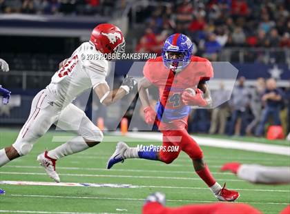 Thumbnail 3 in Duncanville vs. North Shore (UIL 6A Division 1 Championship) photogallery.