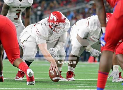 Thumbnail 1 in Duncanville vs. North Shore (UIL 6A Division 1 Championship) photogallery.